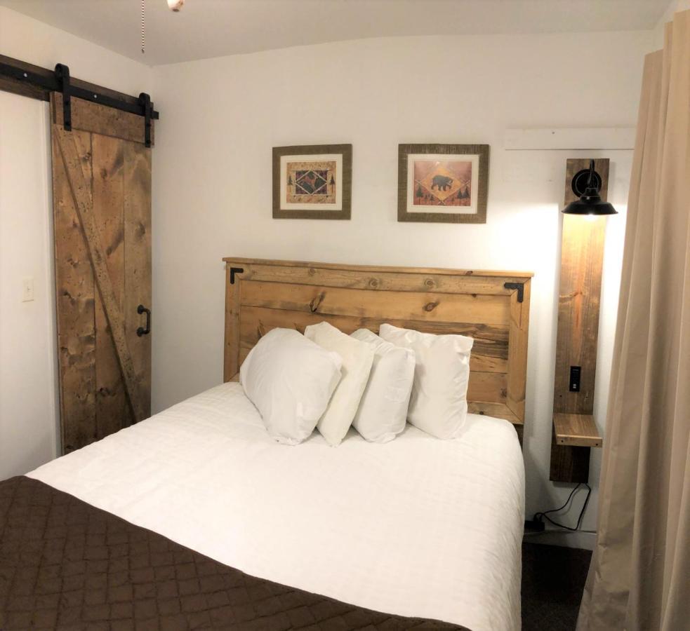 Mountain View Guest Motel エクステリア 写真