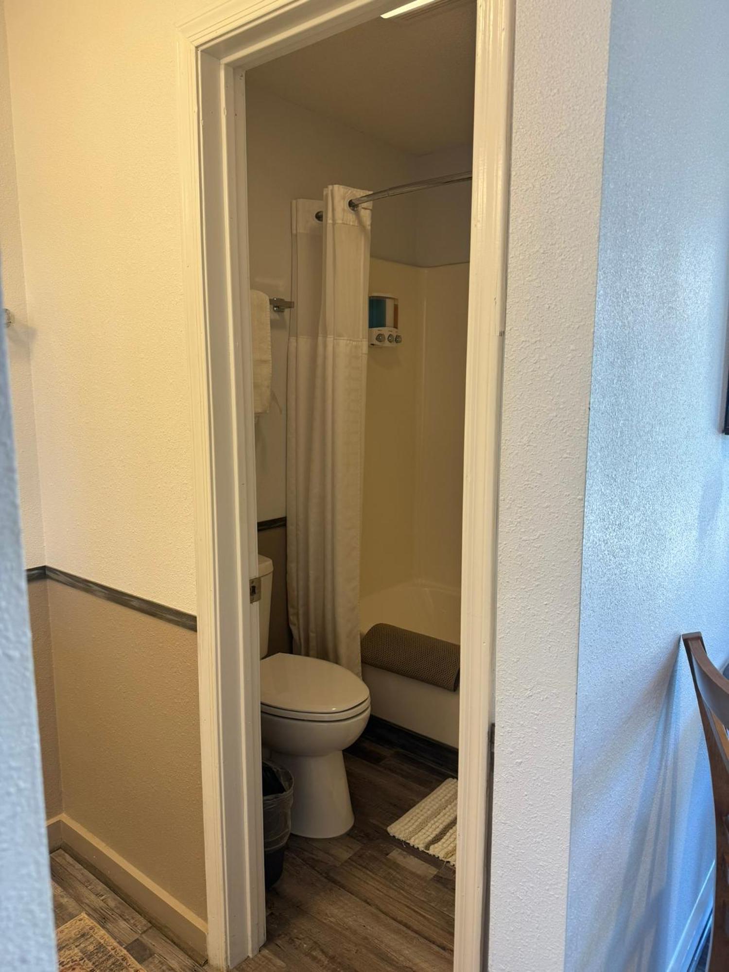 Mountain View Guest Motel エクステリア 写真